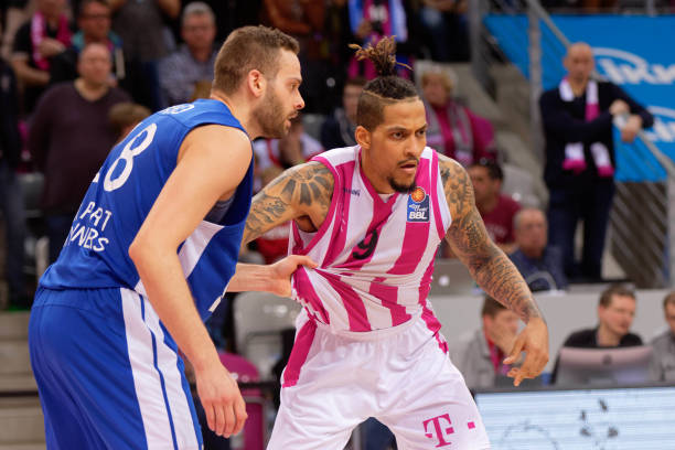 保持控球权 保持控球权