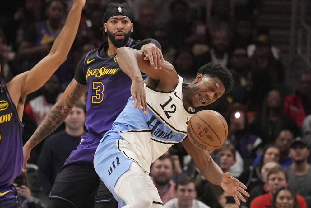 在防守方面 在防守方面